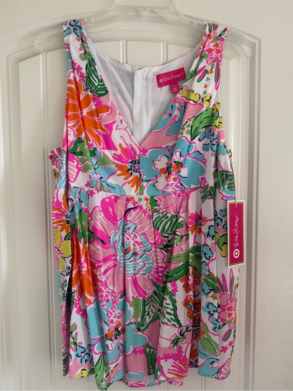 NWT Lilly Pulitzer Pink Multi Floral Sleeveless V-Neck Top XL